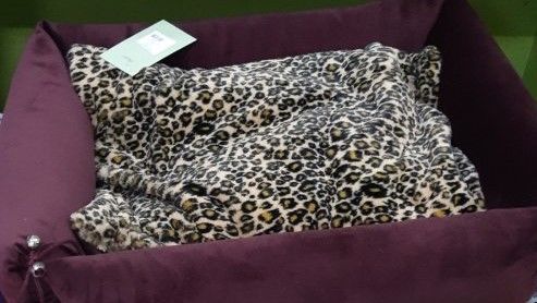 ЛЕЖАК ТРАНСФОРМЕР ЛЮКС №2 замша 450*350*135 БОРДО () в Домики, Будки, Лежаки.